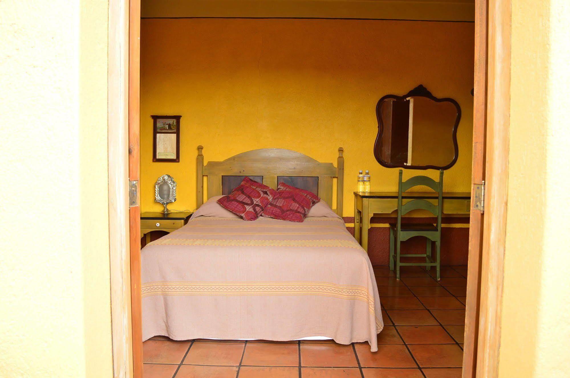 Hotel Azucenas Oaxaca Екстер'єр фото