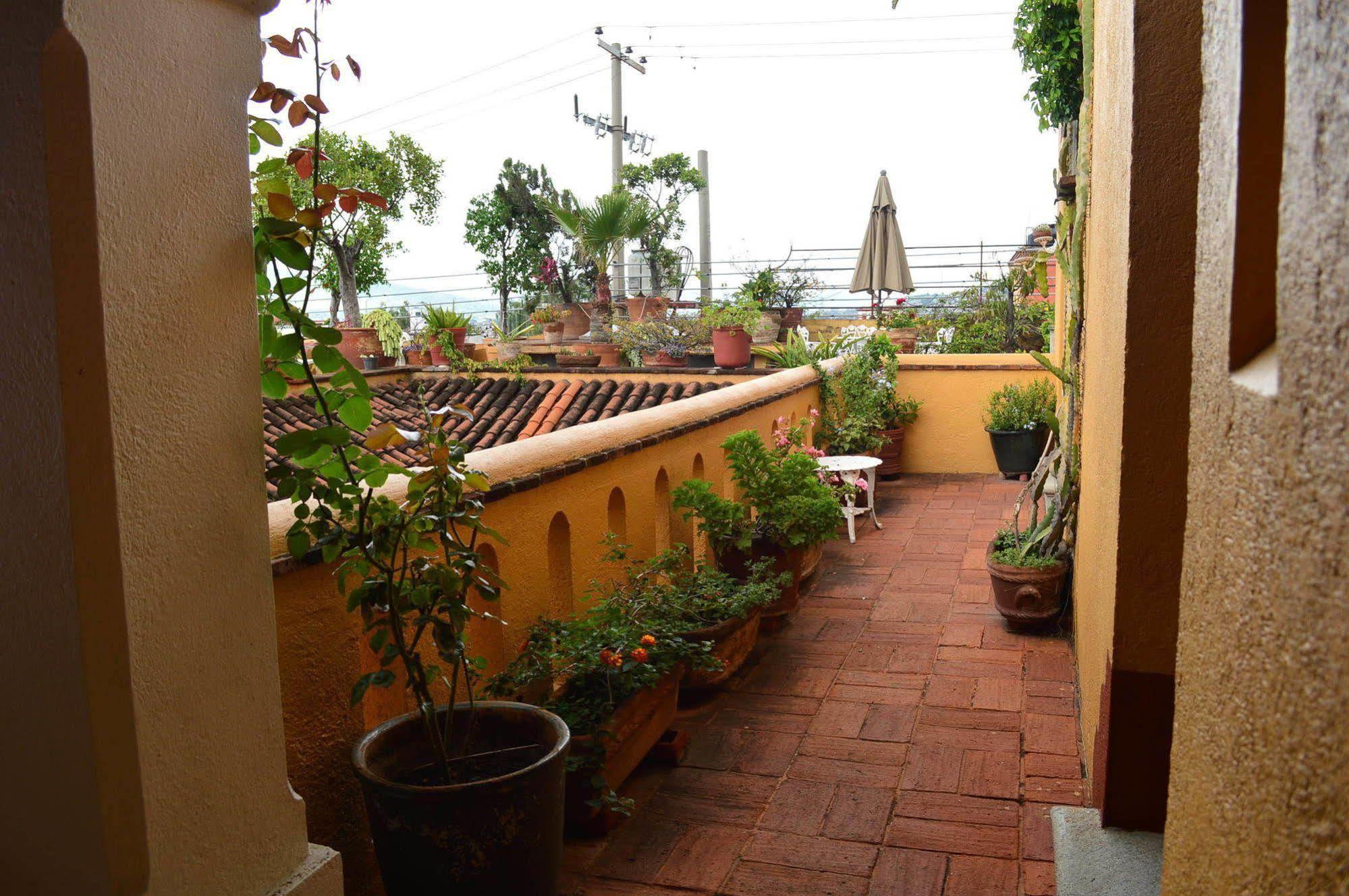 Hotel Azucenas Oaxaca Екстер'єр фото